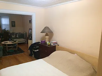 Rented by Nest Seekers International