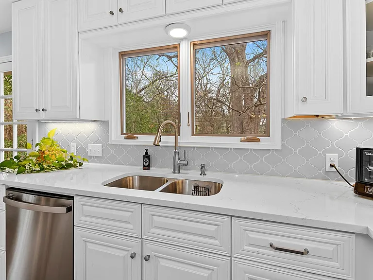 3503 Vineland Dr — Photo 13