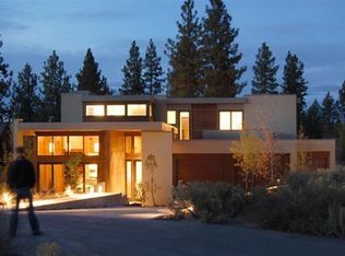 19019 Squirreltail Loop, Bend, OR 97703