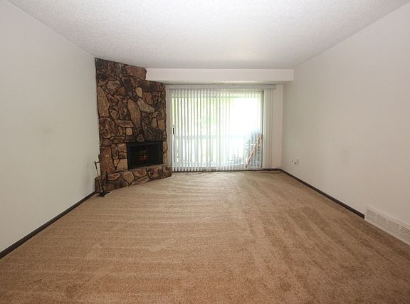 2nd image of 13619 S Lavergne Ave APT 123