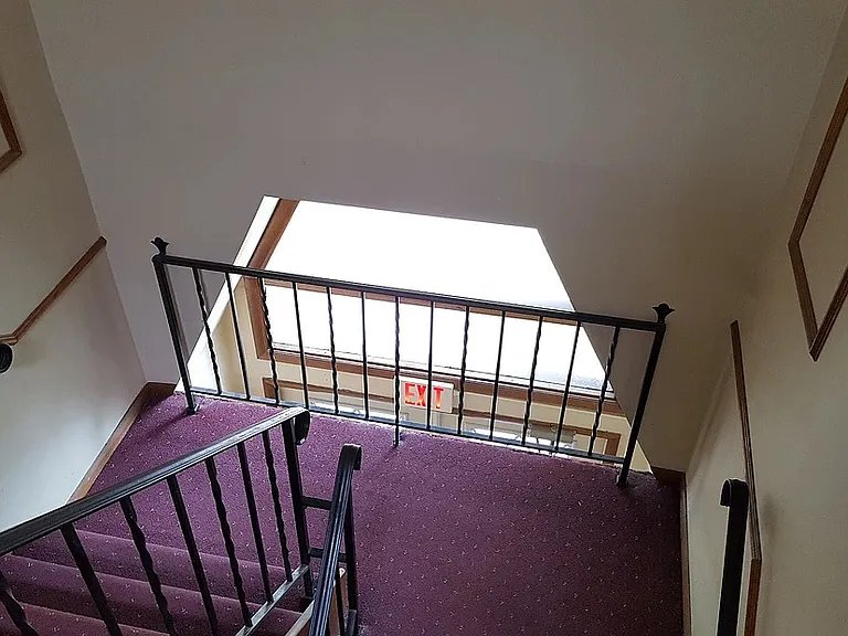 3927 W Broadway Ave — Photo 17