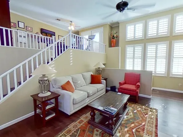 15221 N CLUBGATE Drive #2044, Scottsdale, AZ 85254