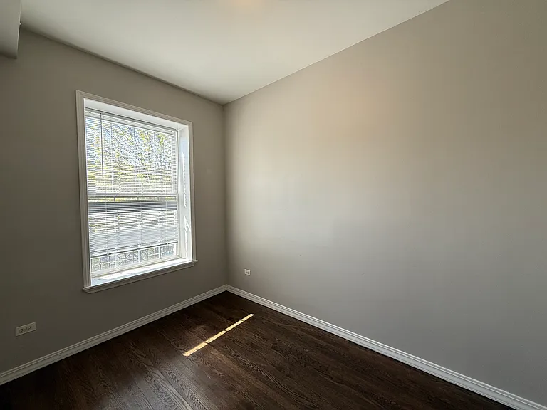 5727 S Michigan Ave #2 — Photo 15