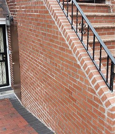 4th image of 1149 Leland Ave