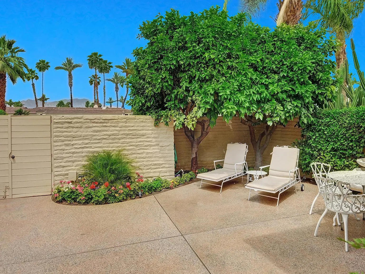 3 bed, 2871 sqft, $8,000 — Photo 4