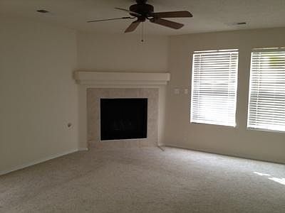 3rd image of 10931 Tanzanite Dr NW