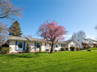 945 Franklin St, Emmaus, PA 18049