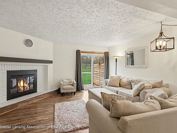 4th image of 802 Randy Ln