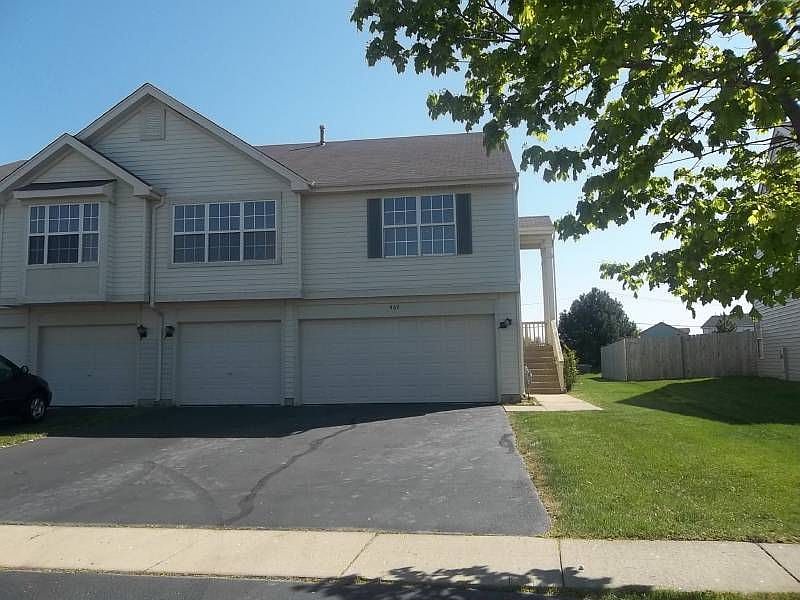1st image of 469 Gloria Ln