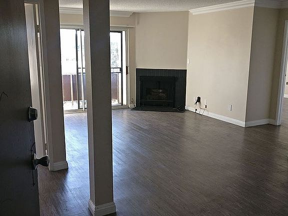 2nd image of 10741 Camarillo St APT 314