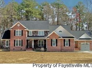1512 Dunbrook Dr, Eastover, NC 28312