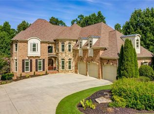 1685 Eversedge Dr, Alpharetta, GA 30009