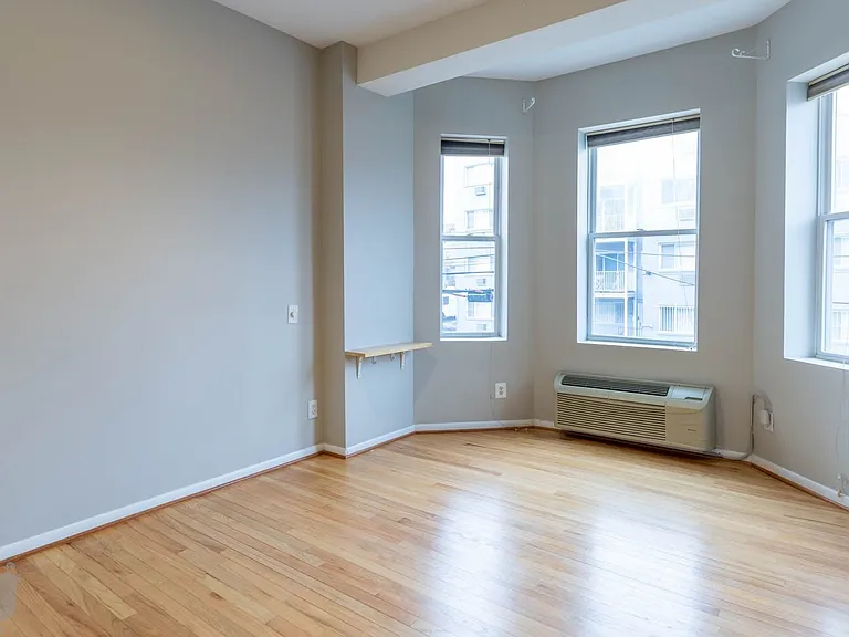 1415 Chapin St NW #306 — Photo 19