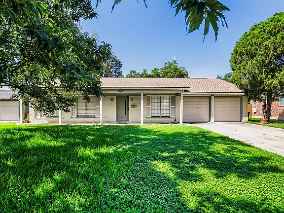 2nd image of 2013 Southern Oaks Dr