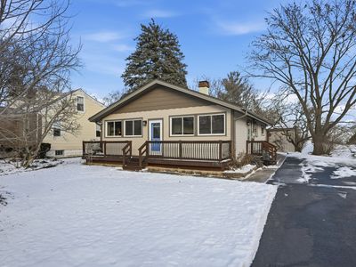 6029 Pershing Ave, Downers Grove, IL, 60516