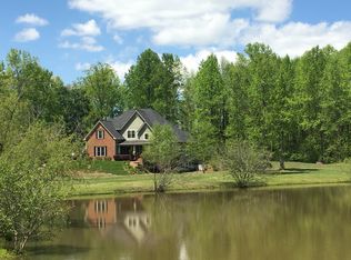 131 Five Oaks Dr, Clarkesville, GA 30523