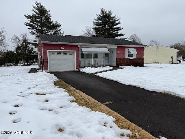 1st image of 16 Sutherland Court