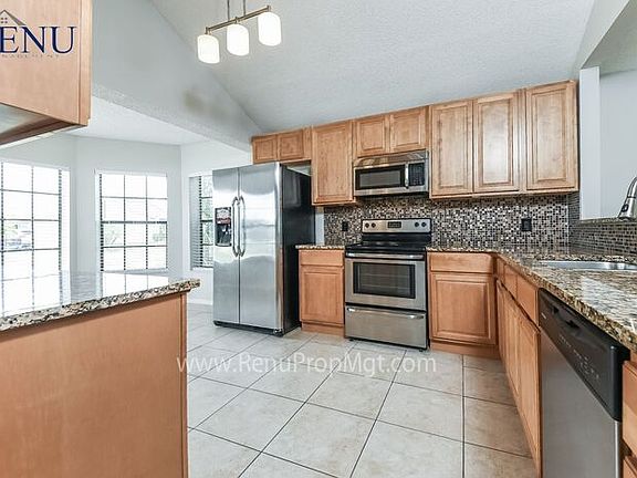 5th image of 630 Moss Park Ct