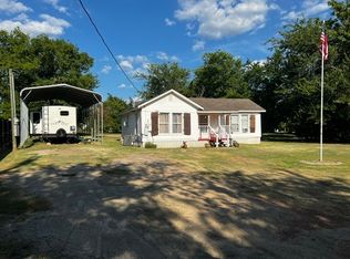 888 Farm Road 900 N, Saltillo, TX 75478