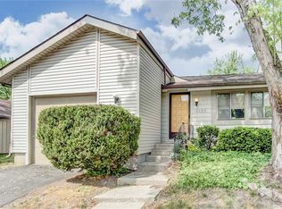 6122 Persimmon Tree Ct, Englewood, OH 45322