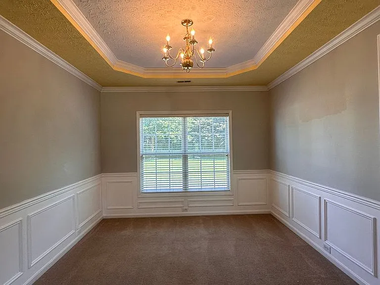 9406 Harlow Ct — Photo 7