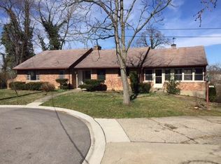 1207 Westminster Dr, Cincinnati, OH 45229