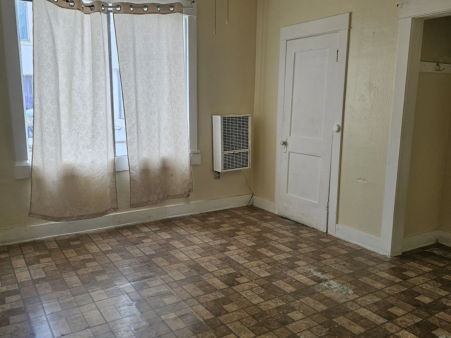 1 bed, 500 sqft, $1,550 — Photo 3