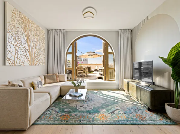 229 Ninth Street image 1 of 16