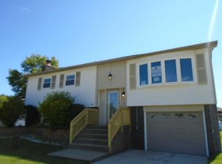 18951 Cypress Ave, Country Club Hills, IL 60478