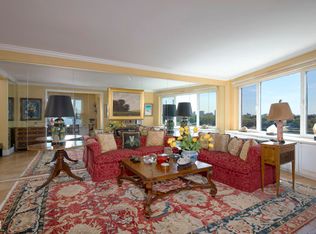 45 E End Ave, New York, NY 10028