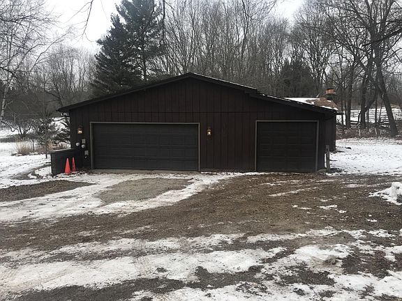3rd image of 2870 Harmony Ln