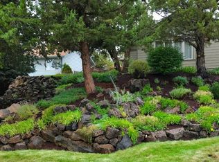 2224 NE Wells Acres Rd, Bend, OR 97701