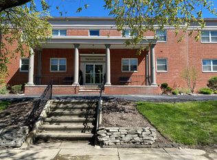 17103 Van Aken Blvd APT 106, Shaker Heights, OH 44120