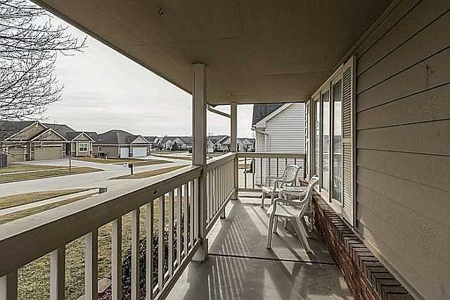 1st image of 670 72nd Pl