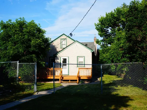 2611 Oliver Ave N, Minneapolis, MN 55411