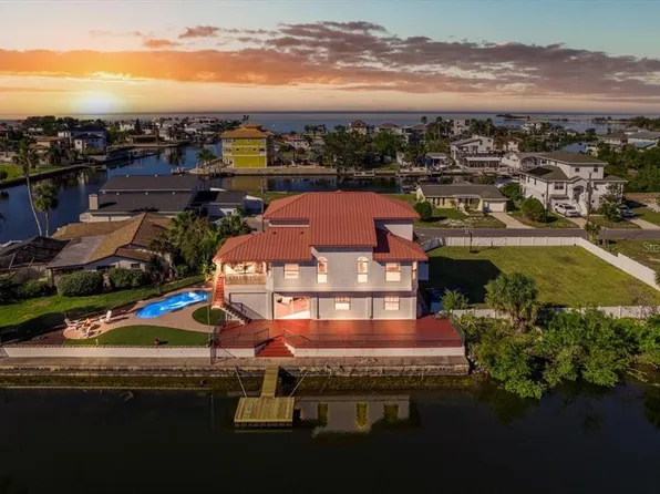 4374 8th Isle Dr, Hernando Beach, FL 34607