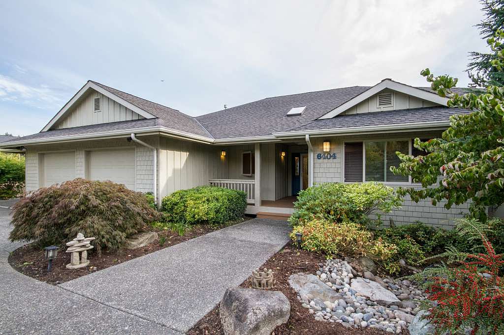 6404 Warren St, Anacortes, WA 98221 Zillow