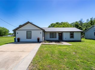 800 3rd Ave SW, Gravette, AR 72736