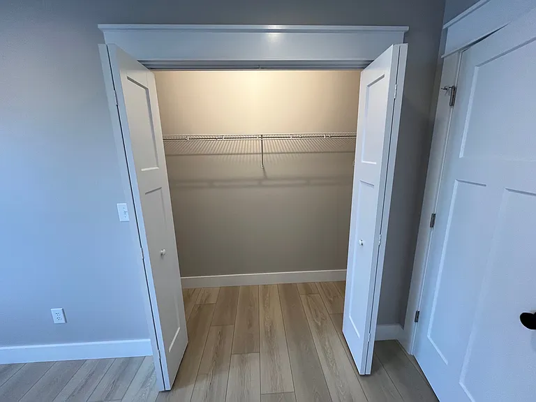 1213 N Madison St — Photo 26