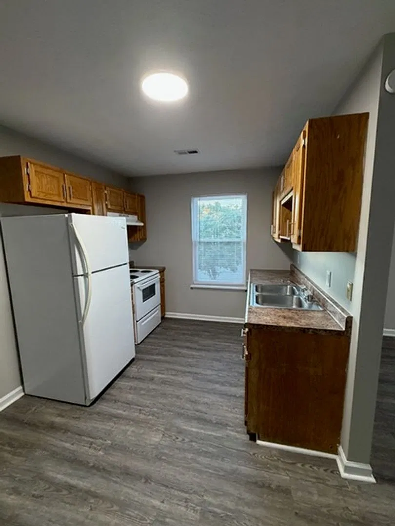 324 Kristin Drive — Photo 1