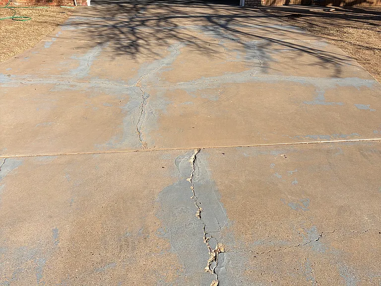610 N Durant Ave — Photo 22