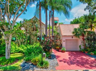 6566 Las Flores Dr, Boca Raton, FL 33433