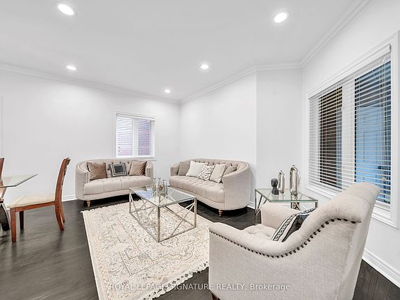 5th image of 406 Hewitt Cir