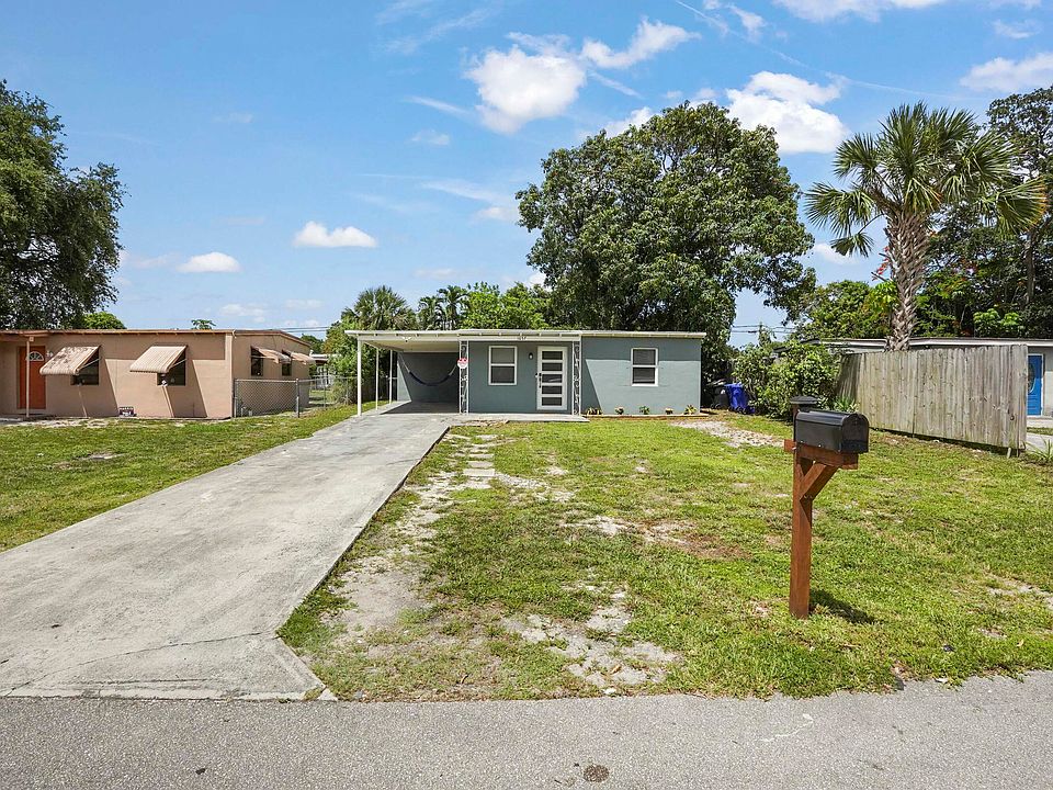 1st image of 1657 Lauderdale Manor Drive