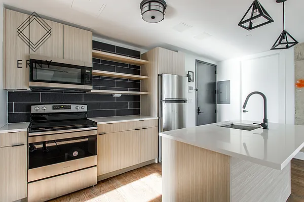 Rented by ERNY LLC | media 22