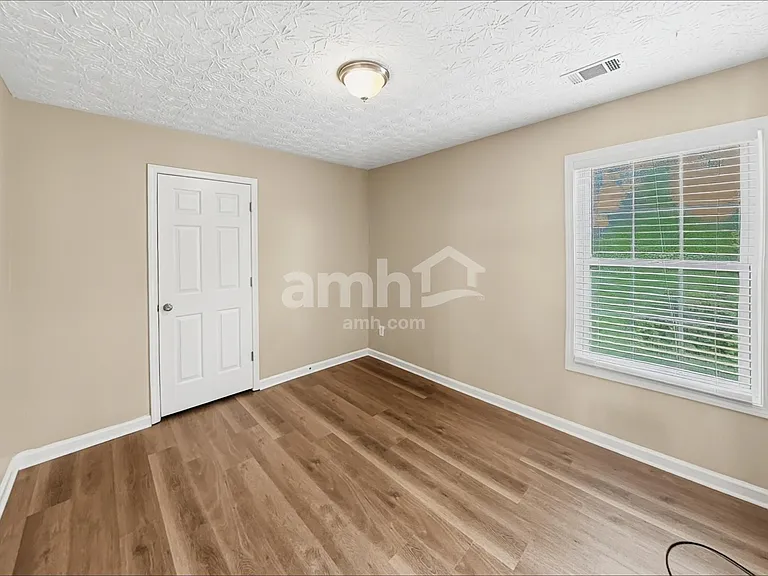 20 Kentshire Pl — Photo 15