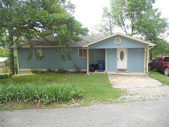 2nd image of 26 Whiteys Dr