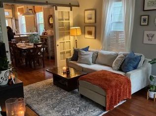 383 Conarroe St, Philadelphia, PA 19128