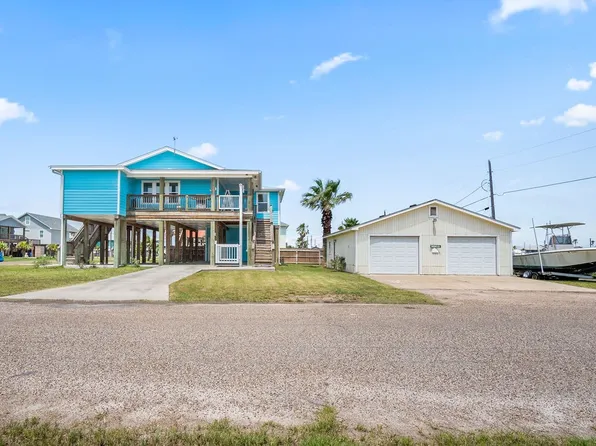 423 S 7th St, Port Aransas, TX 78373