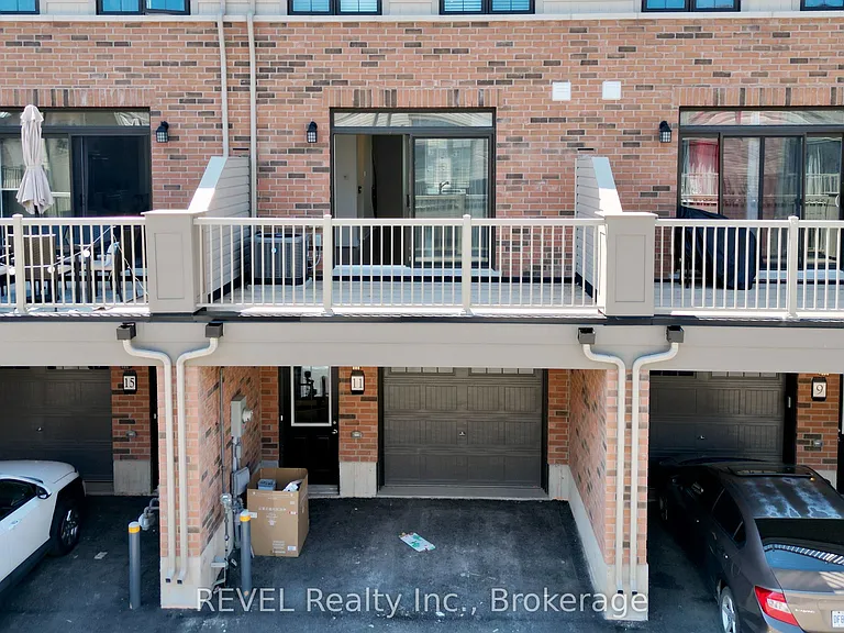 11 Lilac Ln — Photo 27